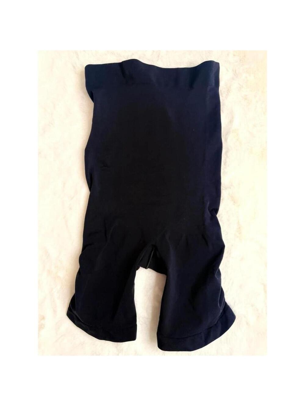 SKIMS High Waisted Shapewear Shorts Mid-Thigh BBL Lift XL NWT